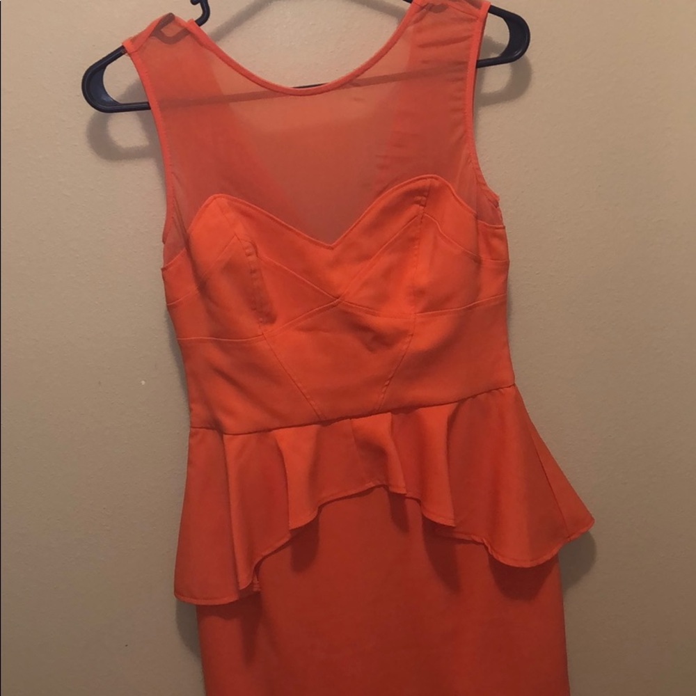 Women’s dress